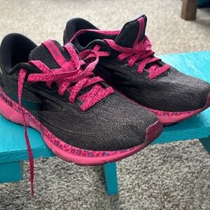 Brooks Trace sneakers